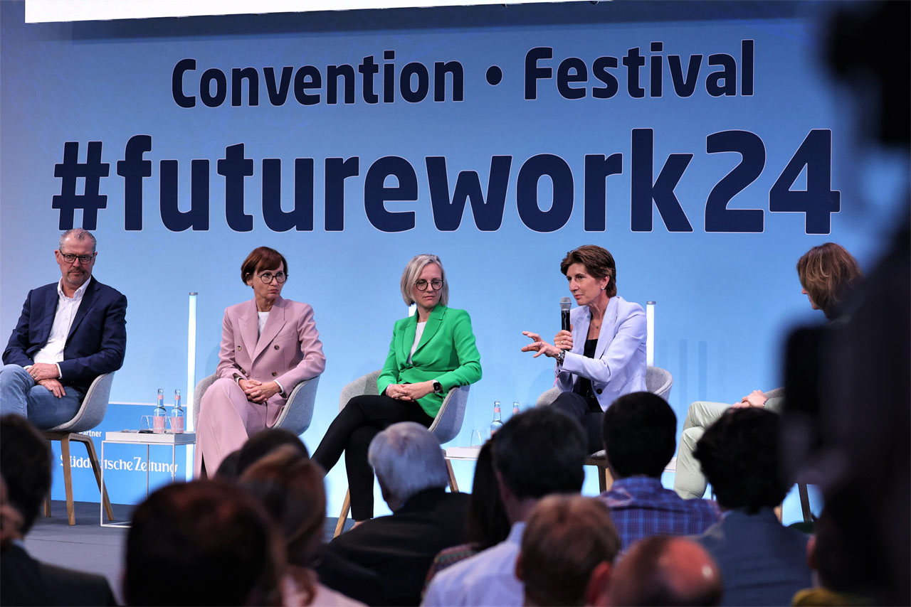 # Futurework 2024
empower Girl



Copyright: Harald Fuhr für BMW Group
Datum 20.06.2024

