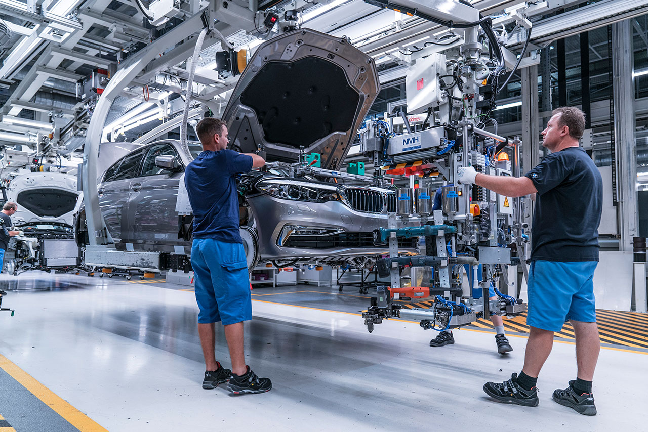 Drei Wochen produktionsfreie Zeit bei BMW Dingolfing