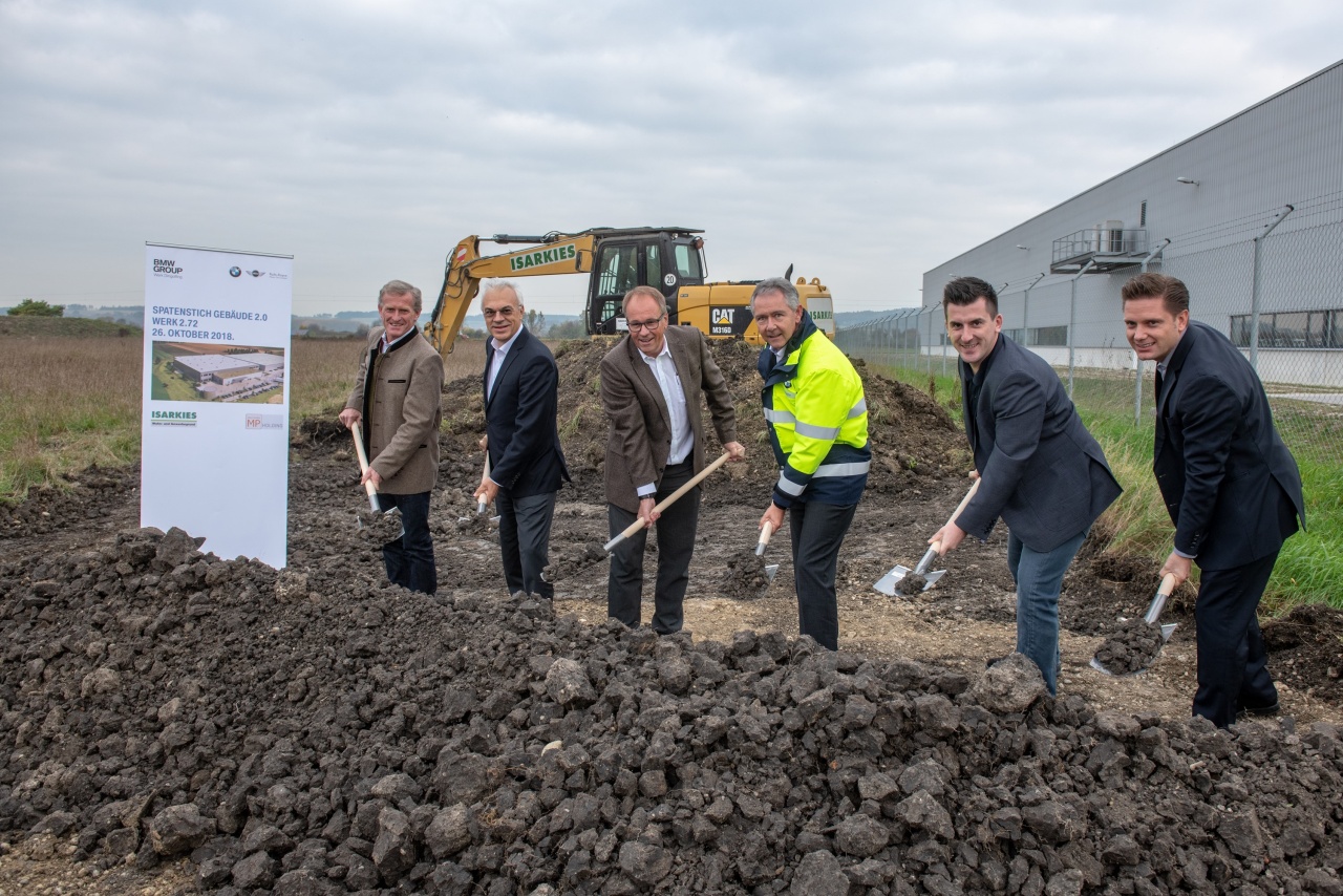 BMW Group Werk Dingolfing erweitert Standort Niederviehbach.