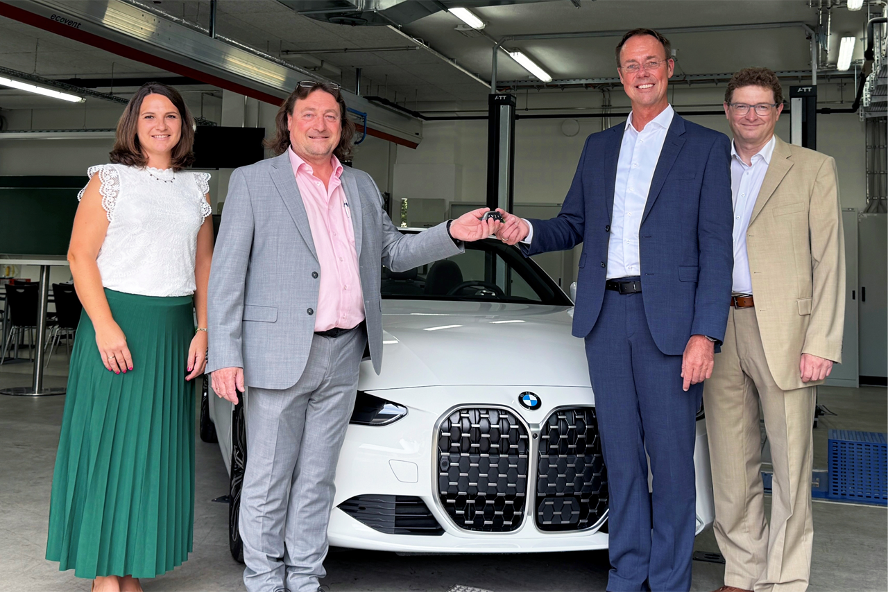 Aktuellste Technik für eine praxisnahe Ausbildung.