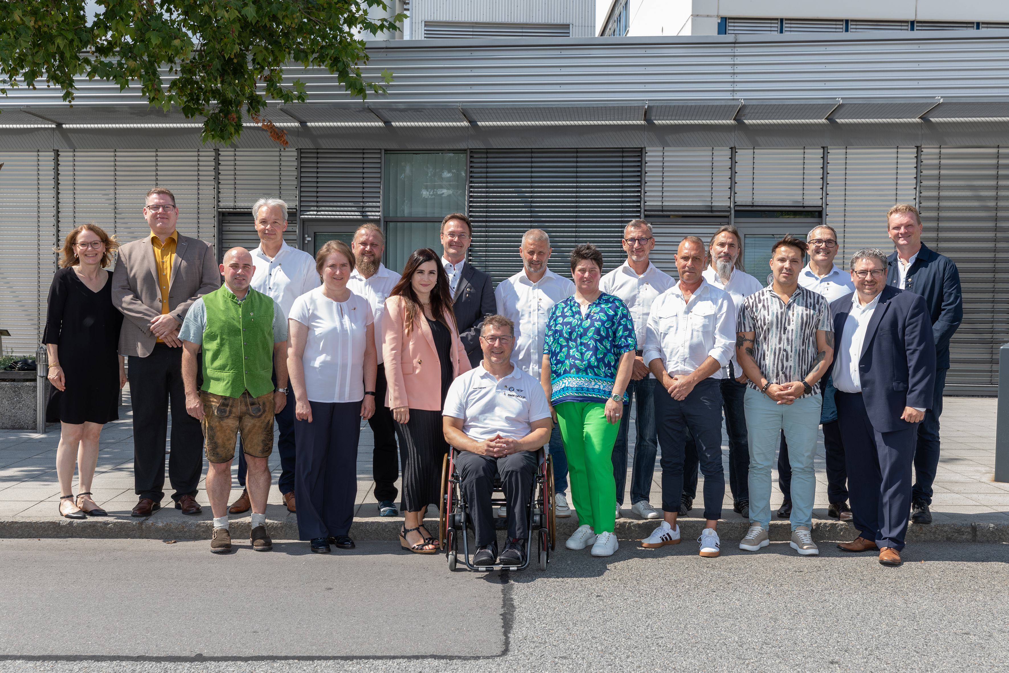 Ehrung für 25 Jahre bei BMW.