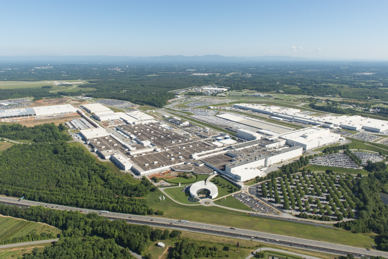 BMW Manufacturing Achieves Record Production Year.
