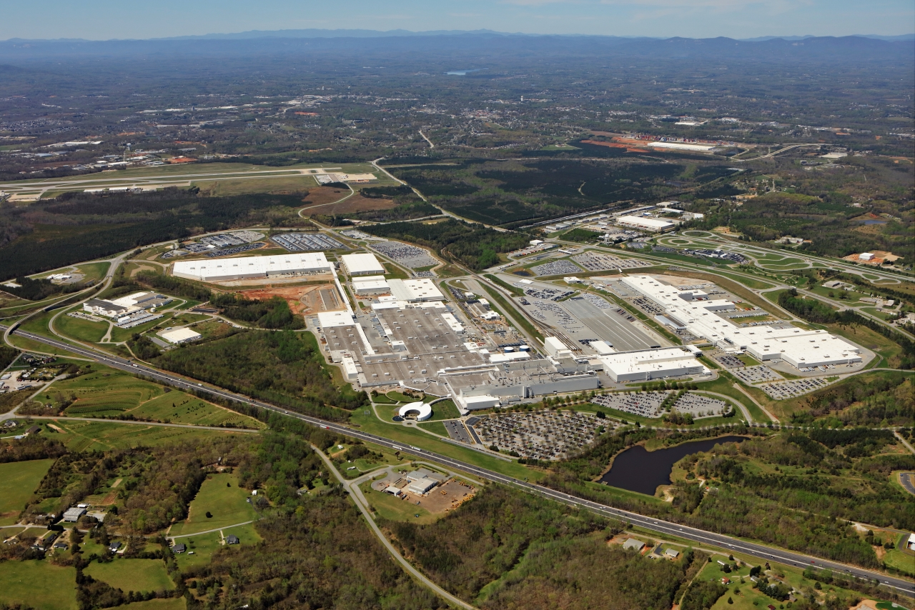BMW Manufacturing Announces Management Changes.