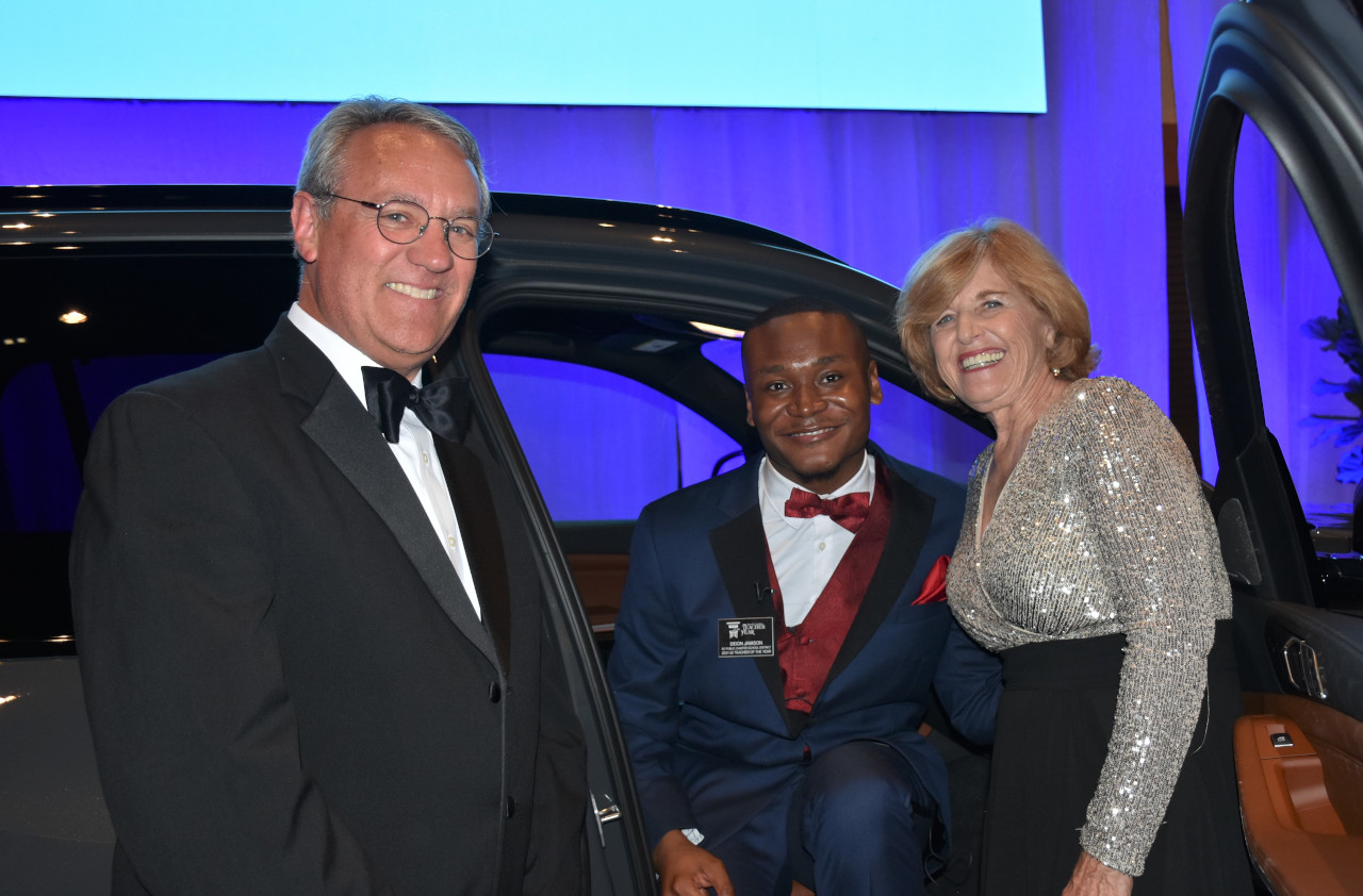 25 Years as Premier Sponsor: BMW Manufacturing Presents South Carolina Teacher of the Year With Keys to a New BMW X5.