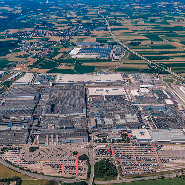 Aerial view of the BMW Dingolfing plant