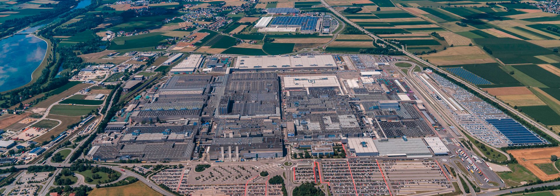 Aerial view of the BMW Dingolfing plant
