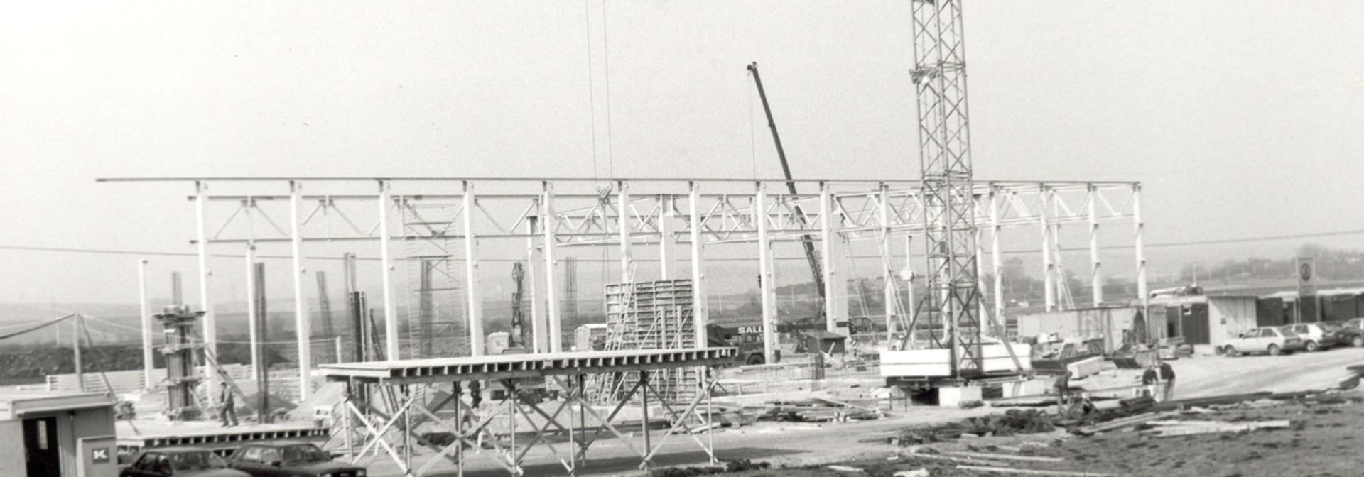 Construction of a new building east of highway B299 in Ergolding