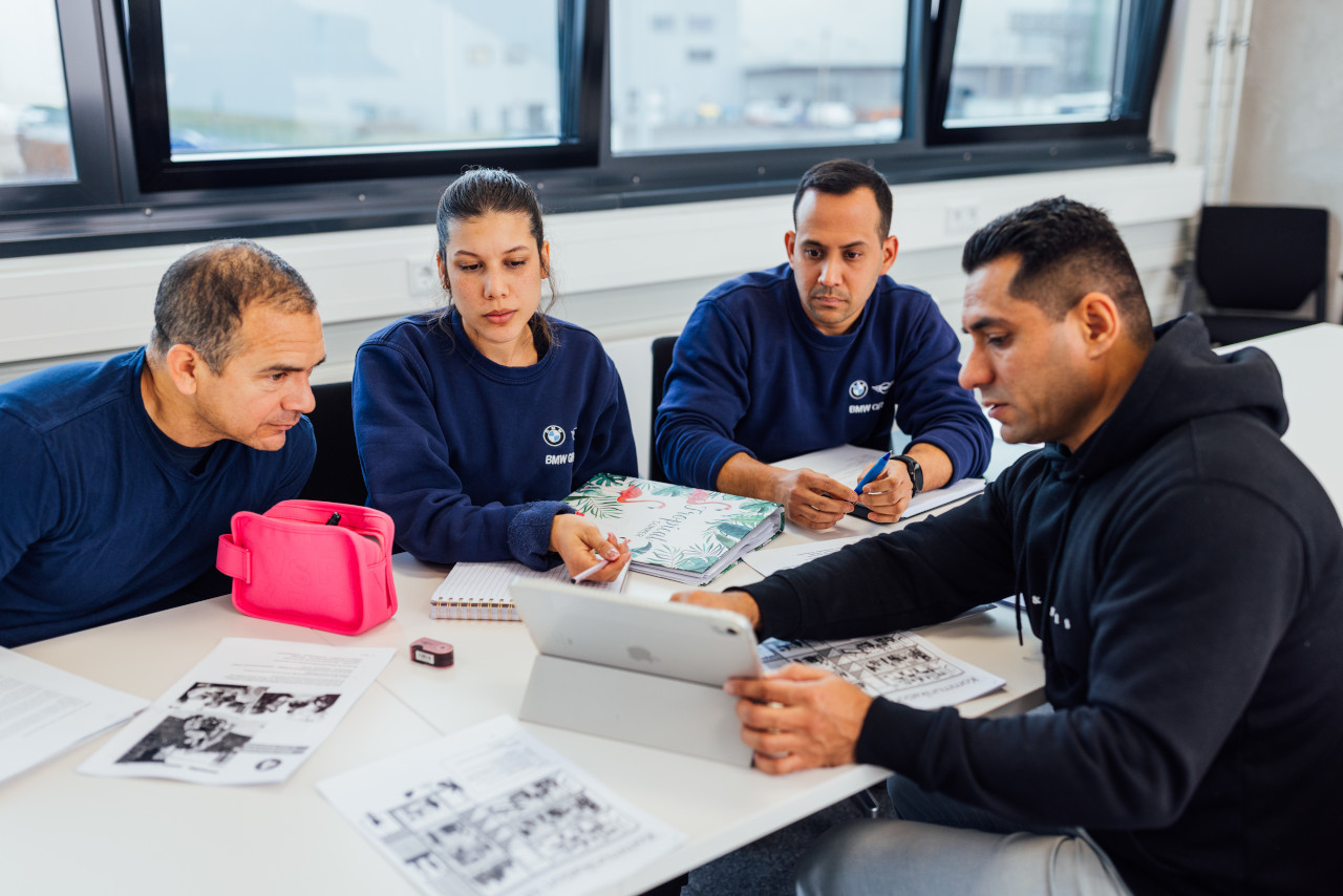 BAMF-zertifizierter Integrationskurs im BMW Group Werk Leipzig.