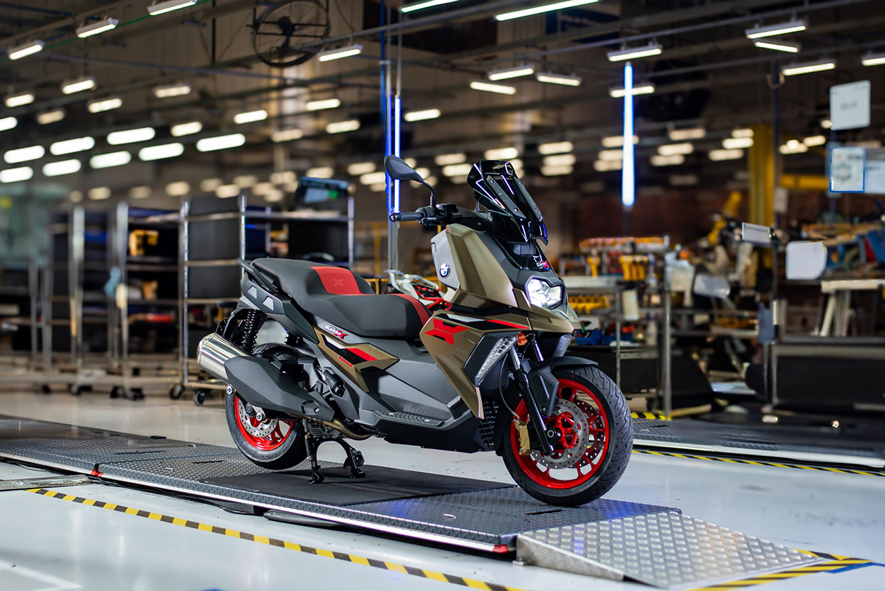 BMW C 400 X na fábrica de Manaus