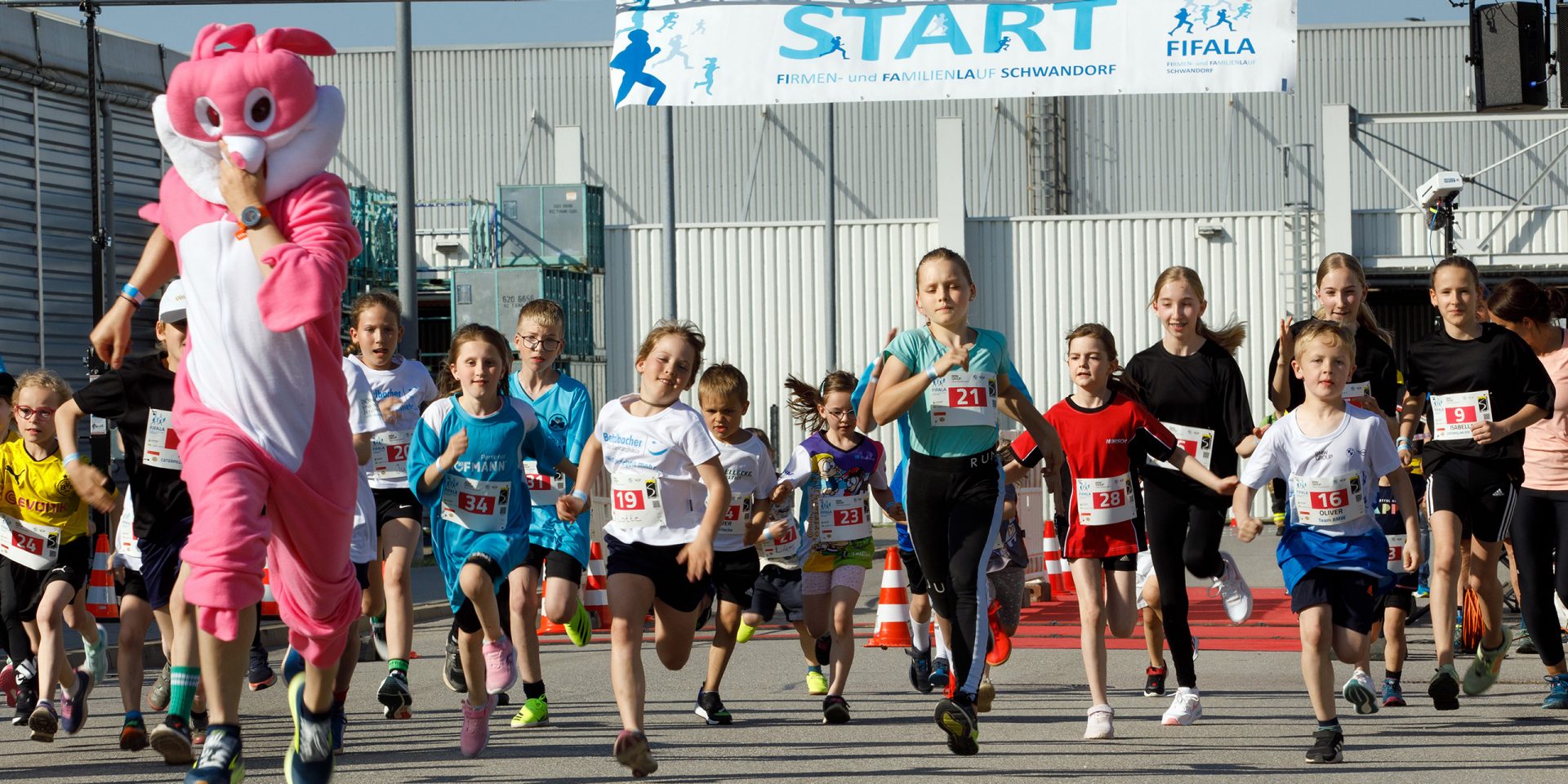 Firmen- und Familienlauf am Donnerstag, 16. Mai 2024 auf dem Werksgelände der BMW Group in Wackersdorf