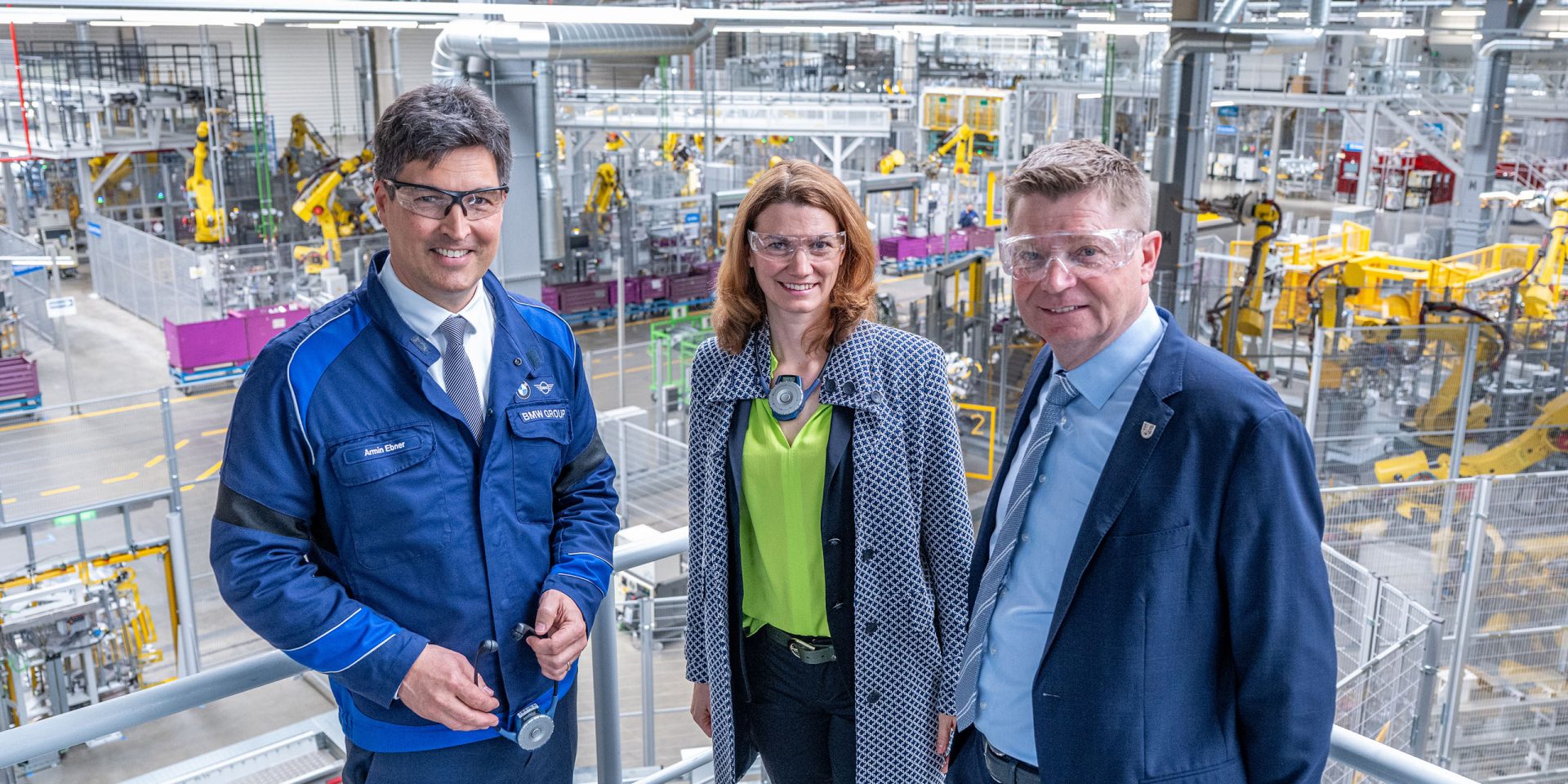 BMW Group Werk Regensburg rüstet sich für Zukunft und nimmt Karosseriebauerweiterung in Neutraubling in Betrieb