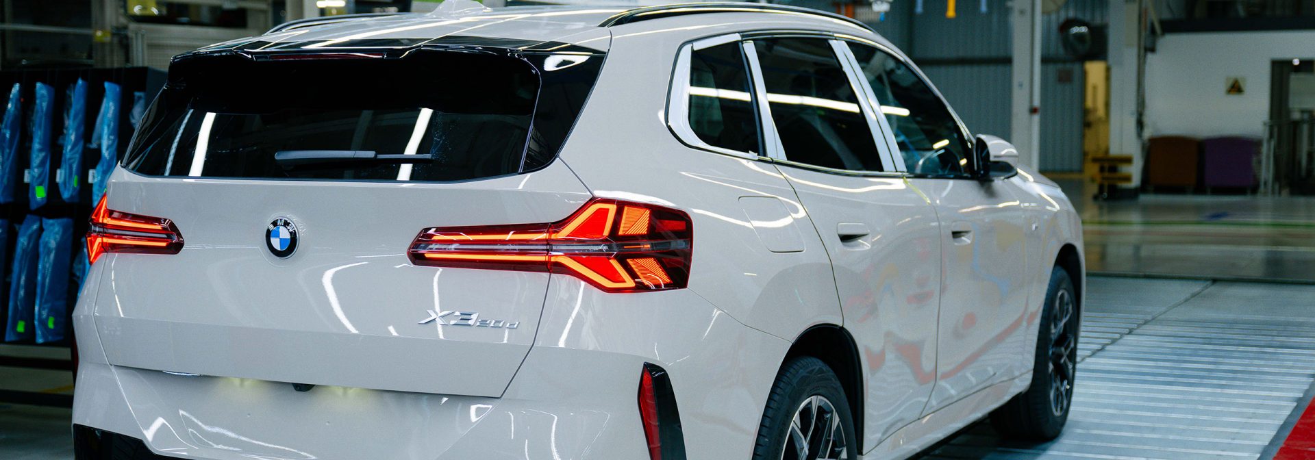  Back of the newest BMW X320 in white