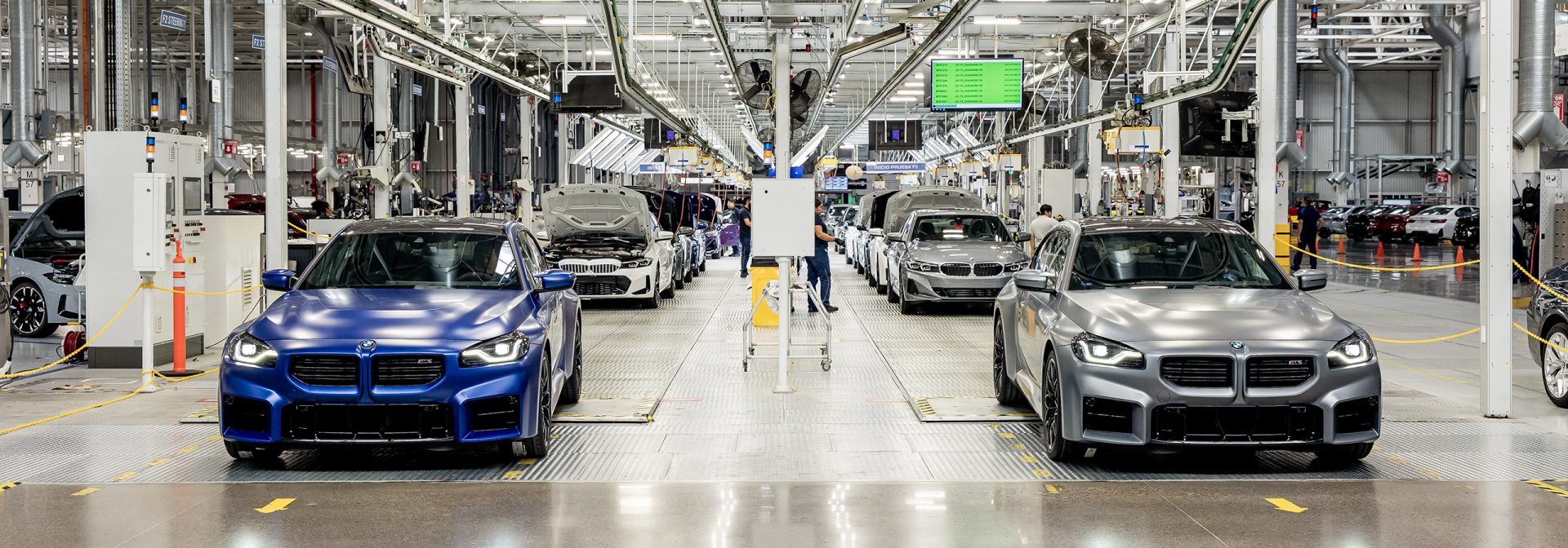 BMW M2 Coupé 30 Years Edition on the assembly line