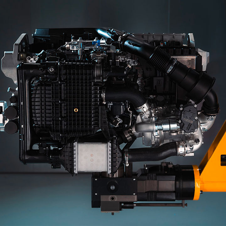 A BMW hydrogen engine is attached to a transport device.